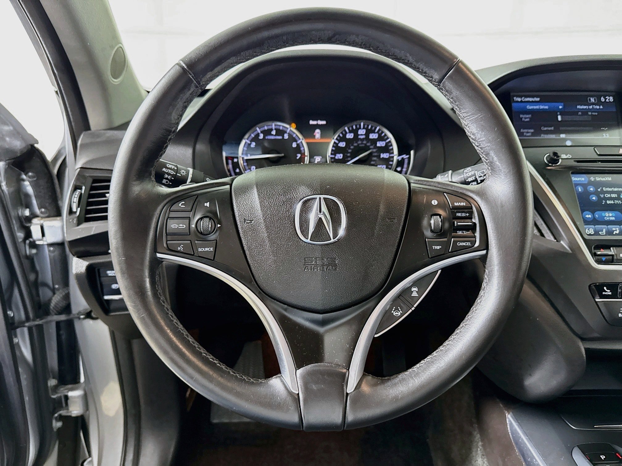 Used 2018 Acura MDX SH-AWD image 15