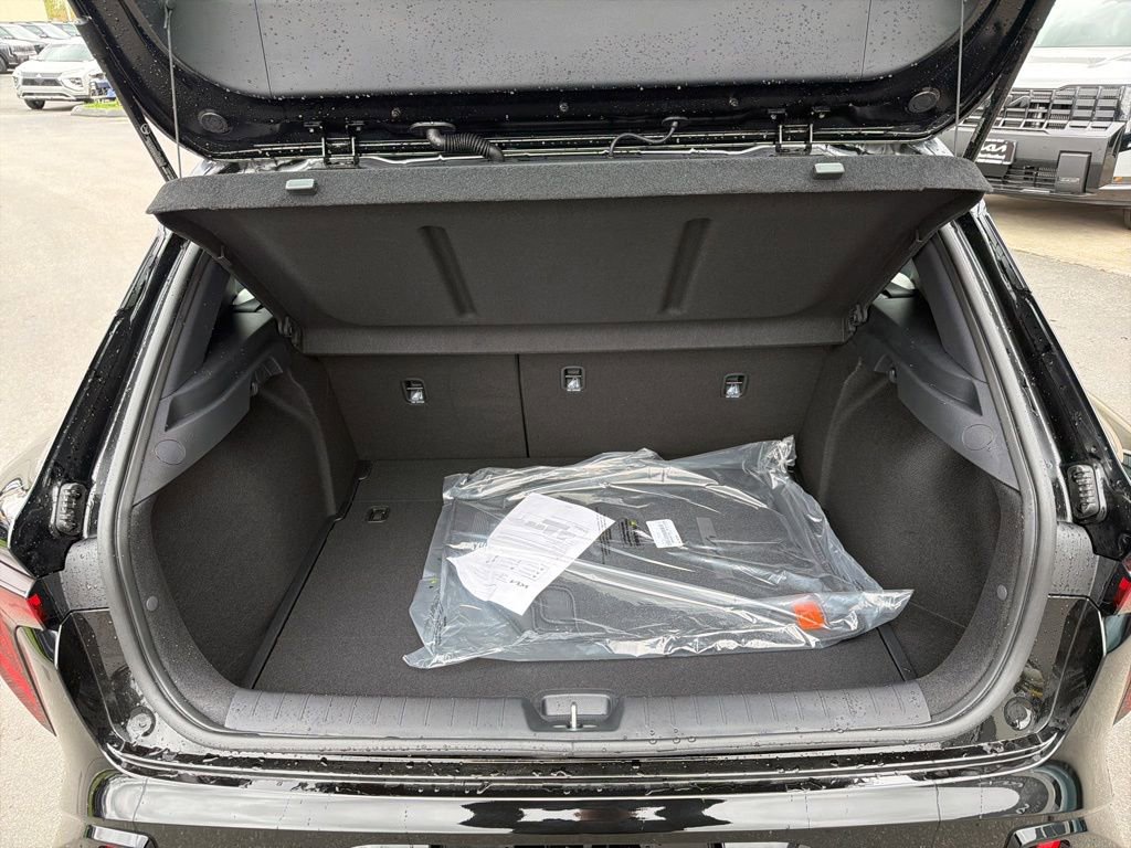 New 2026 Kia K4 GT-Line FWD image 16