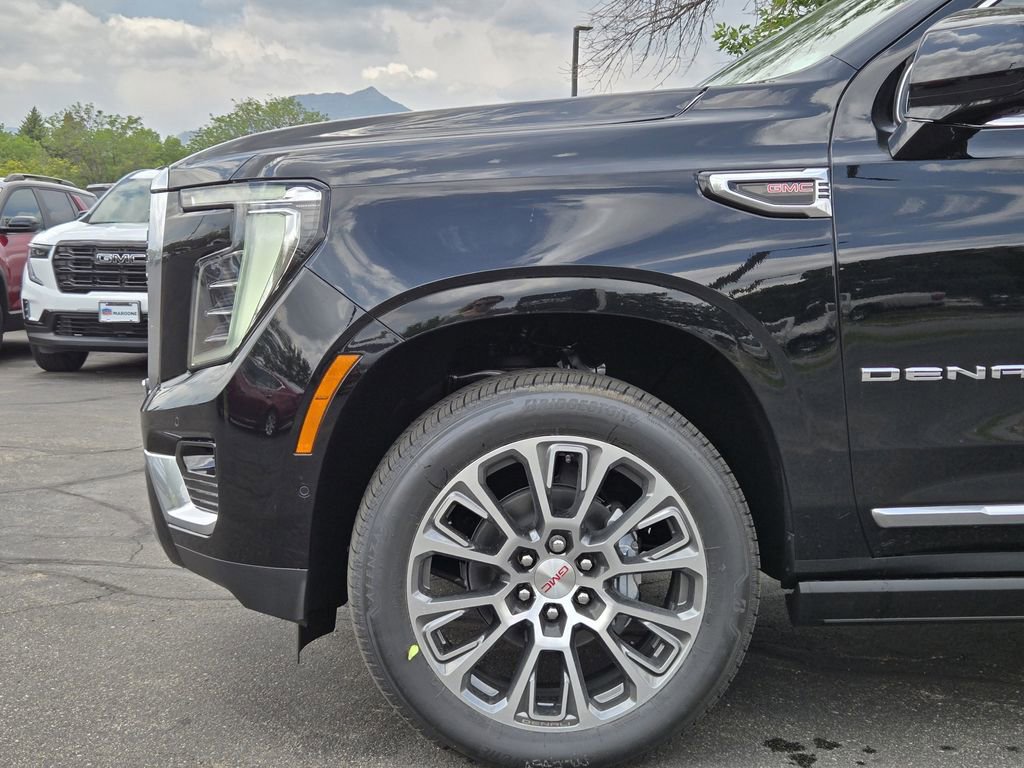 New 2026 GMC Yukon XL Denali w/ Denali Reserve Package AWD/4WD image 6