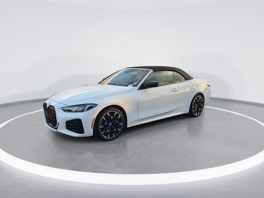 Used 2025 BMW 440i xDrive Convertible image 4