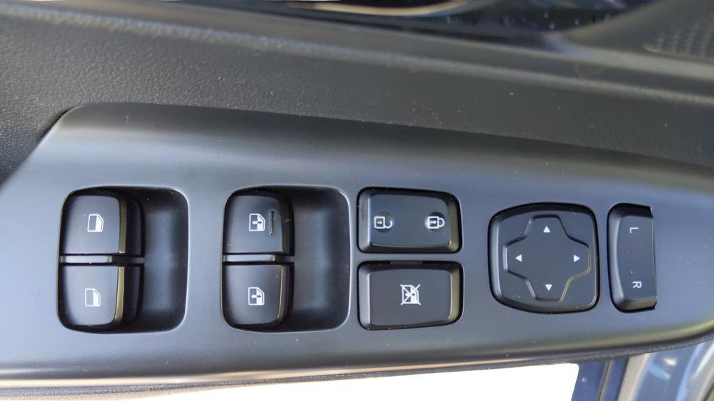 Used 2021 Hyundai Kona Night image 16