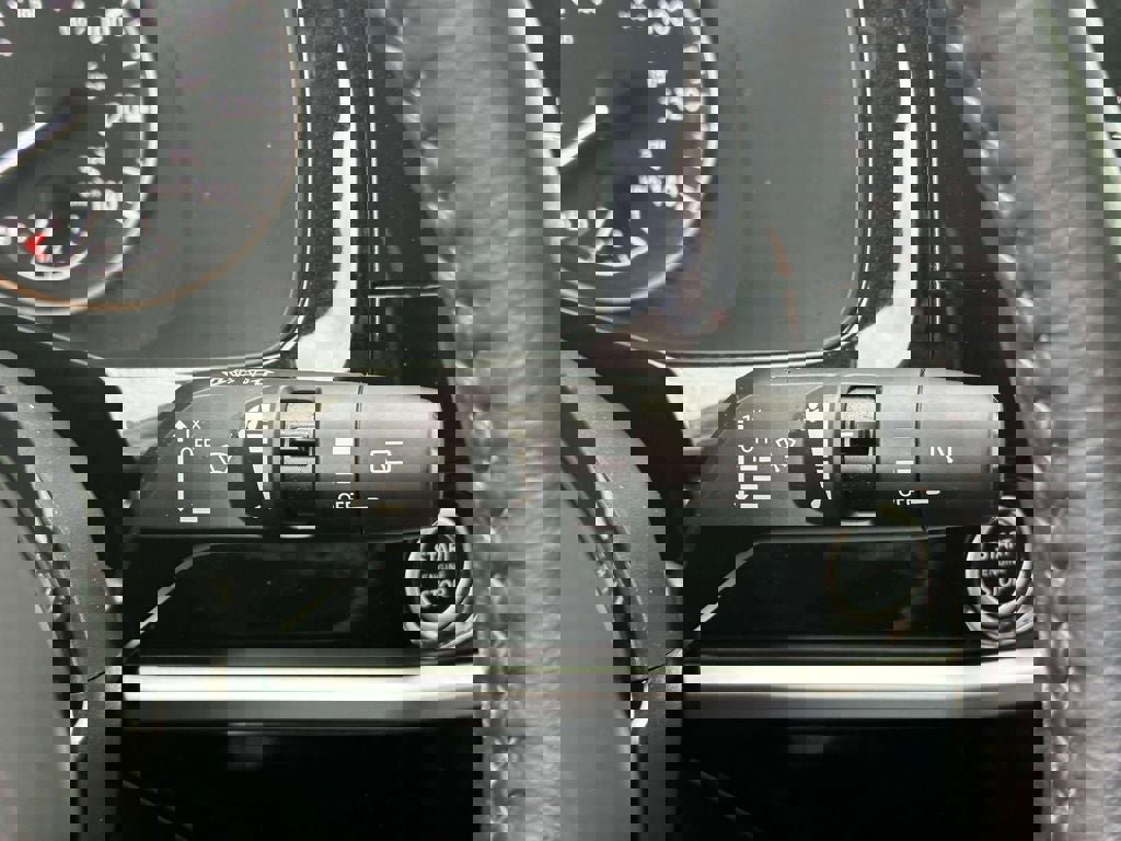 Certified 2024 Nissan Pathfinder SL w/ Lighting Package (N92) image 25