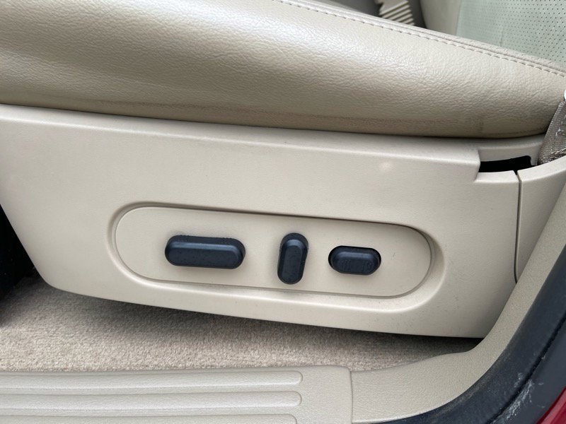 Used 2009 Mercury Mountaineer Premier image 26