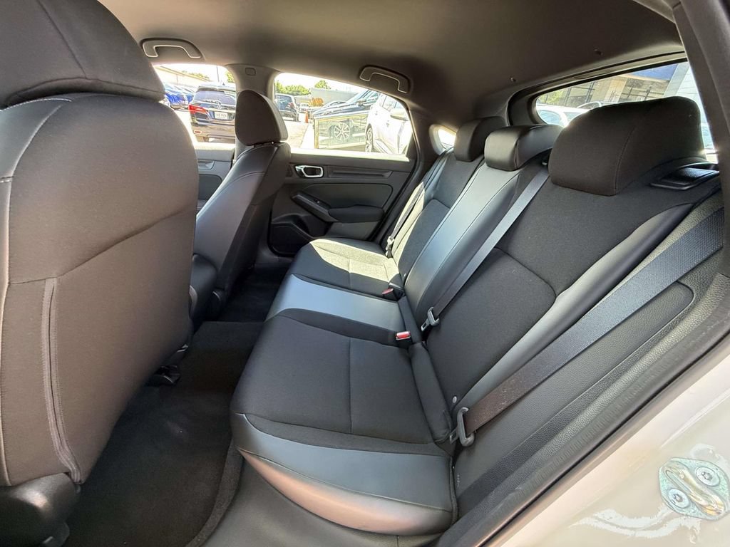 Used 2022 Honda Civic Sport image 9
