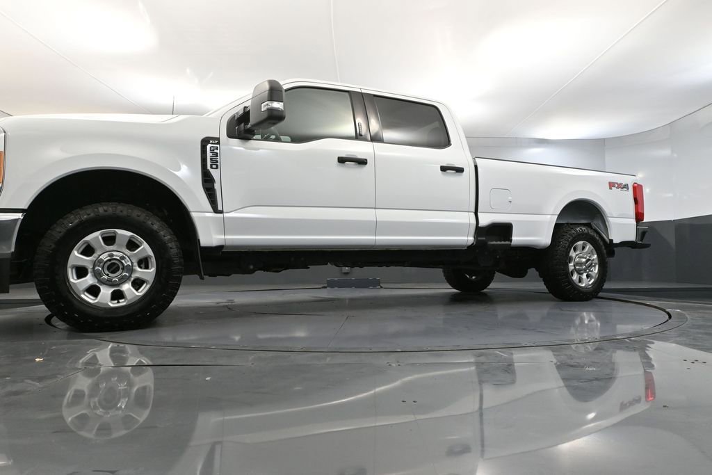 Used 2023 Ford F350 XLT w/ FX4 Off-Road Package image 52