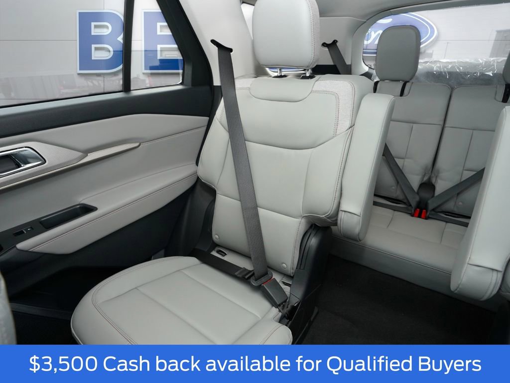 New 2026 Ford Explorer Active w/ Active Comfort Package image 20