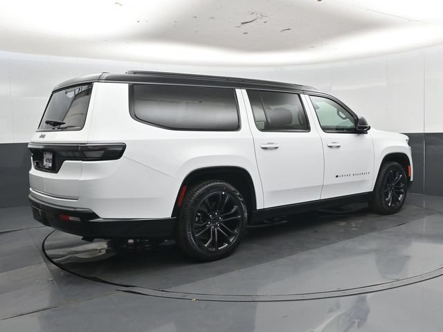 New 2026 Jeep Grand Wagoneer L Summit AWD/4WD image 3