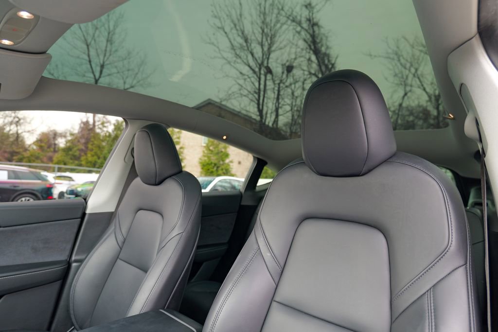 Used 2024 Tesla Model Y Long Range image 22