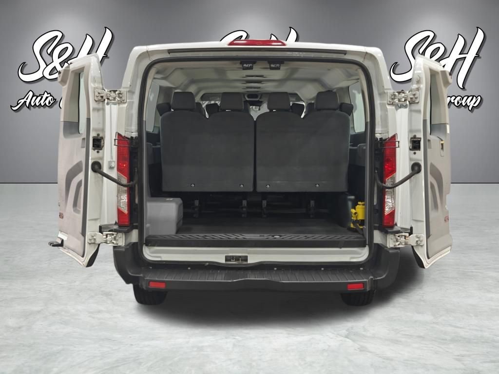 Used 2016 Ford Transit 350 XL image 28
