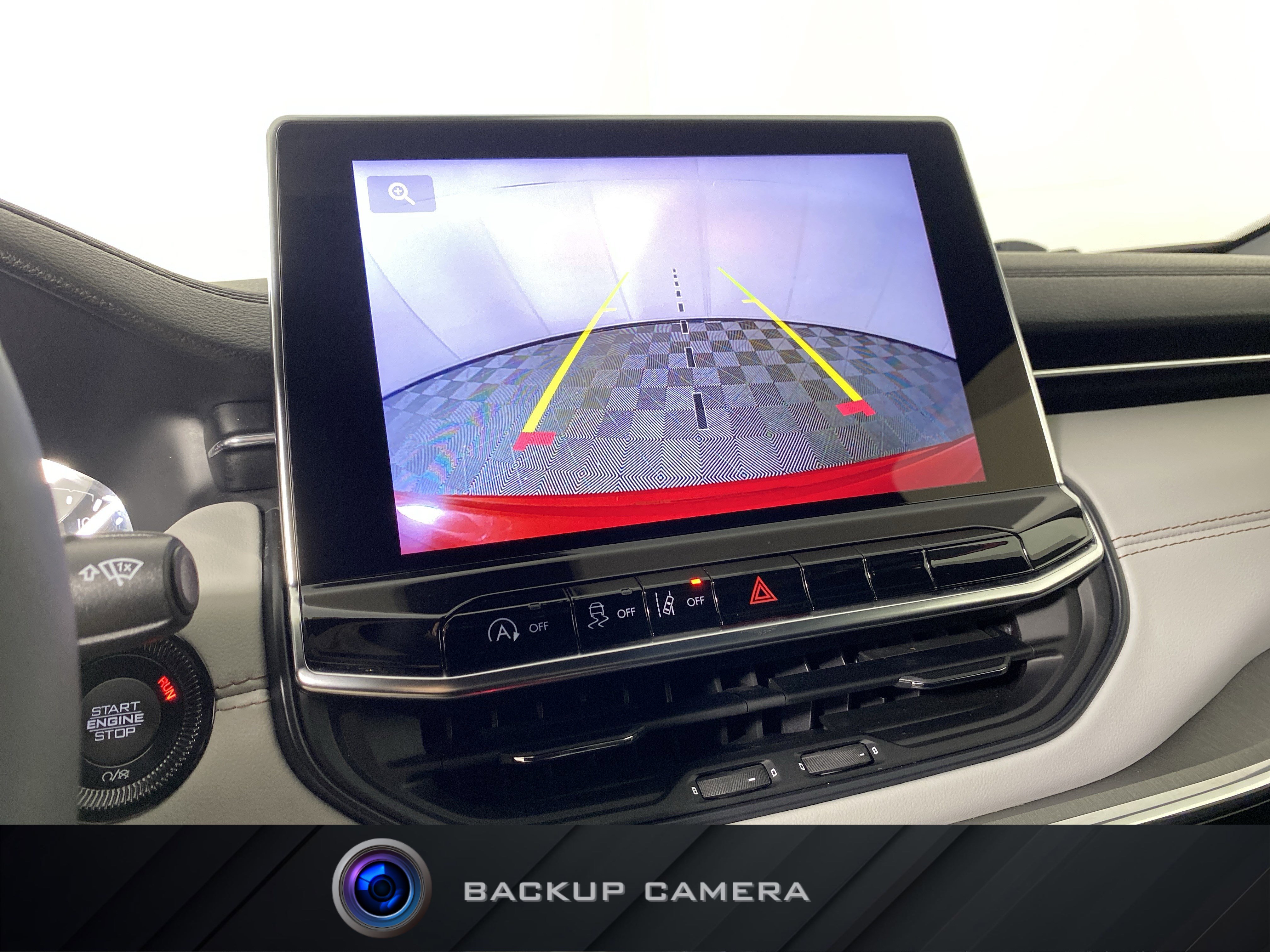 Used 2023 Jeep Compass Limited image 4