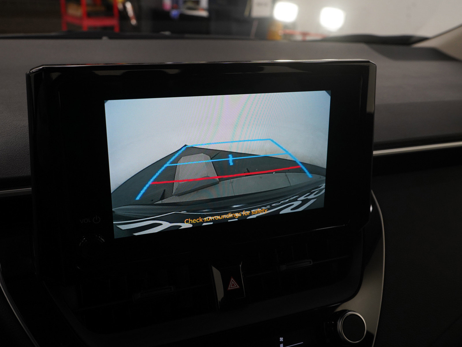 Used 2025 Toyota Corolla LE image 19