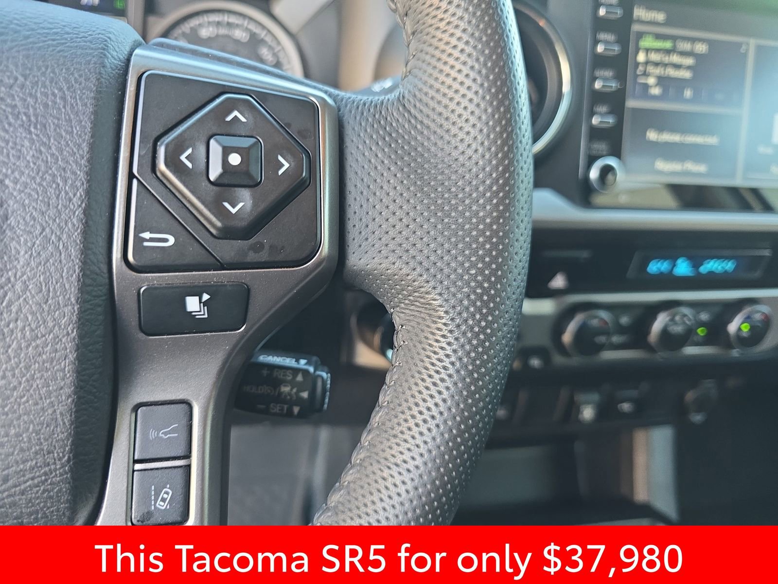 Used 2023 Toyota Tacoma SR5 w/ Technology Package AWD/4WD image 23