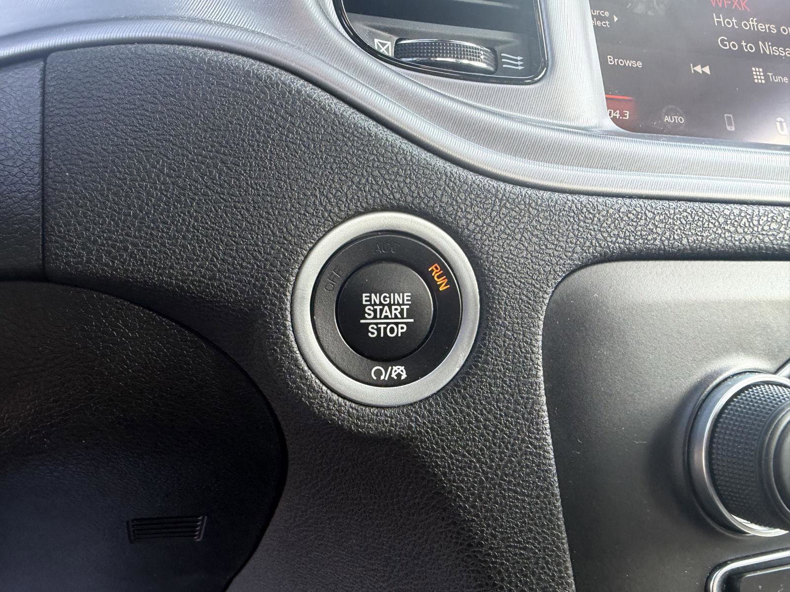 Used 2023 Dodge Charger R/T w/ Blacktop Package image 24