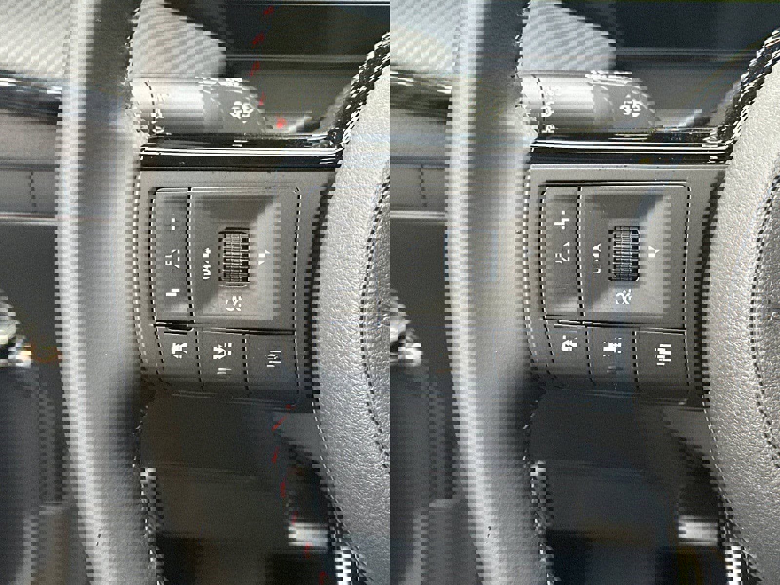 New 2026 Nissan Kicks SR w/ Cold Weather Package image 24