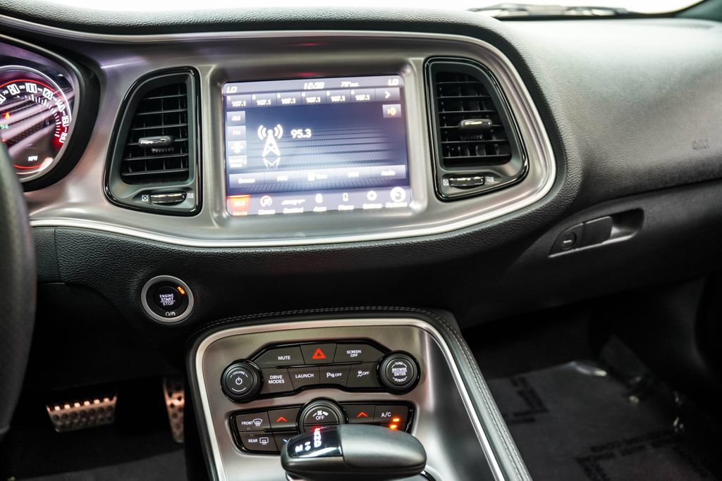 Used 2022 Dodge Challenger R/T Scat Pack RWD image 24