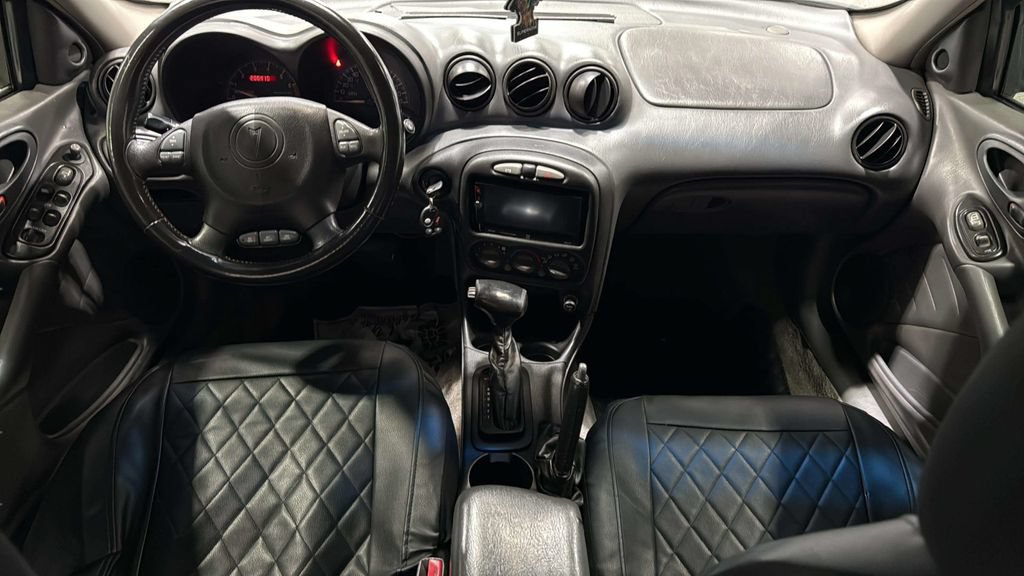 Used 2004 Pontiac Grand Am GT FWD image 16