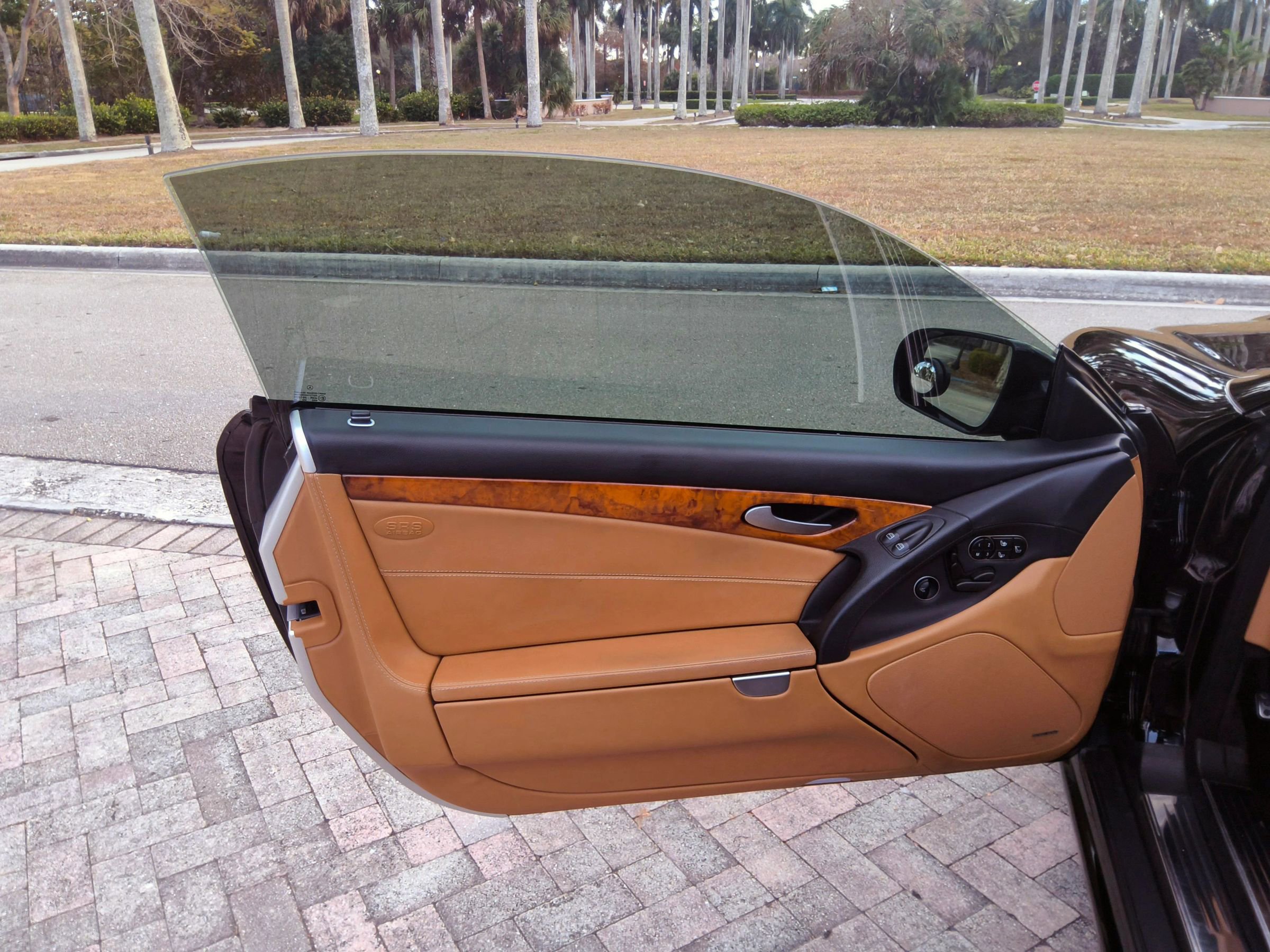 Used 2012 Mercedes-Benz SL 550 image 36