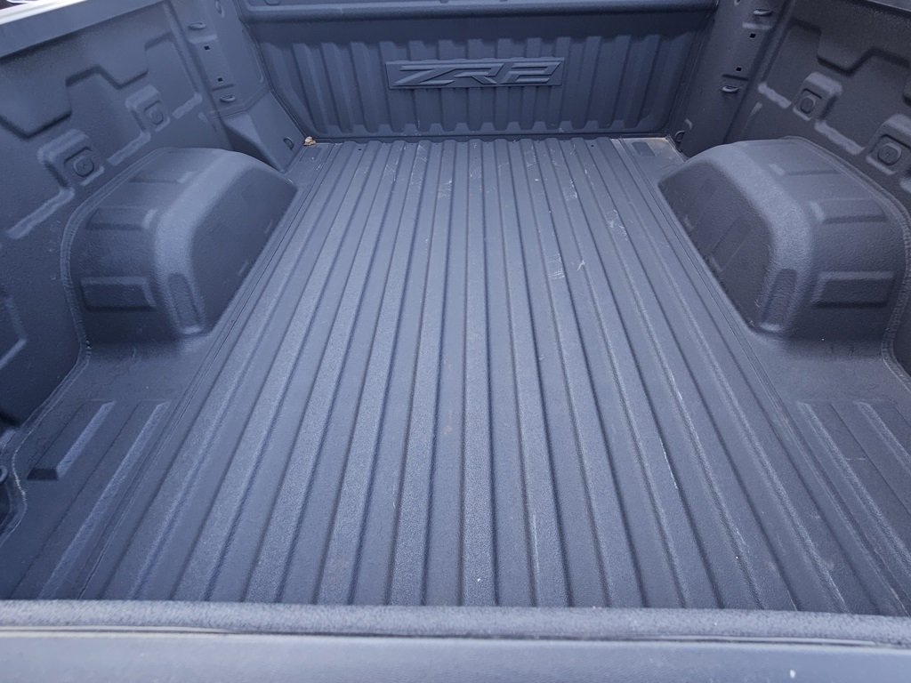 Used 2024 Chevrolet Silverado 1500 ZR2 w/ Technology Package image 6