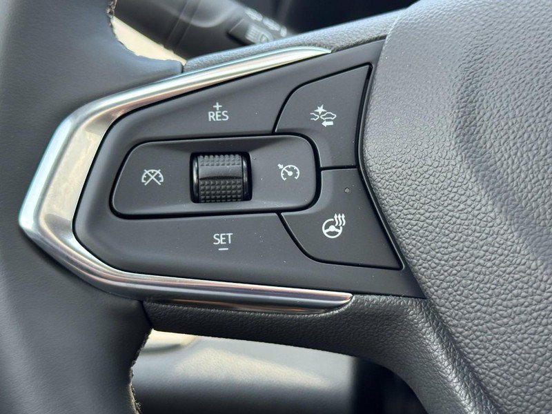 New 2026 Chevrolet Trax LT w/ Sunroof Package FWD image 10