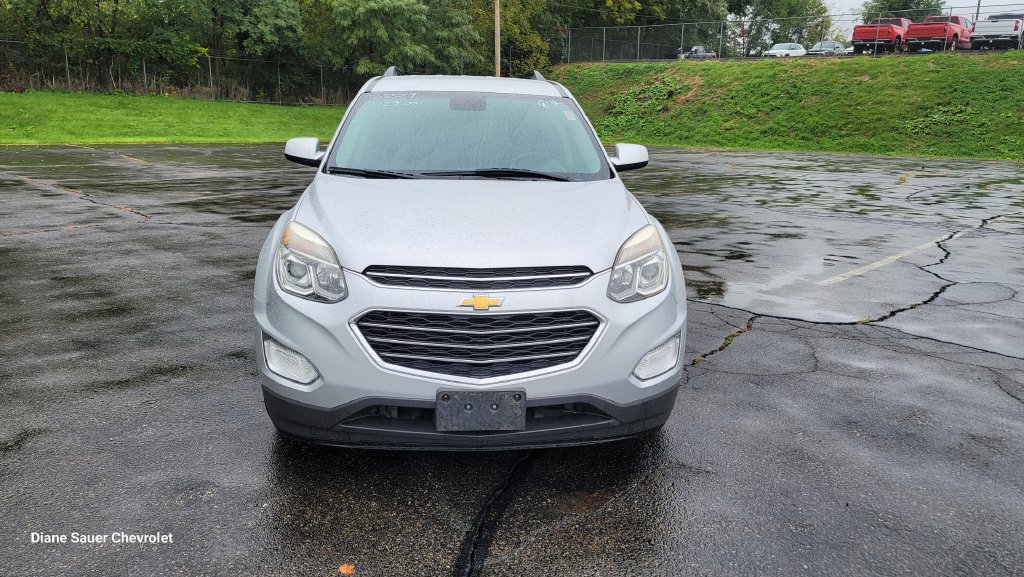 Used 2017 Chevrolet Equinox LT w/ Convenience Package FWD image 4