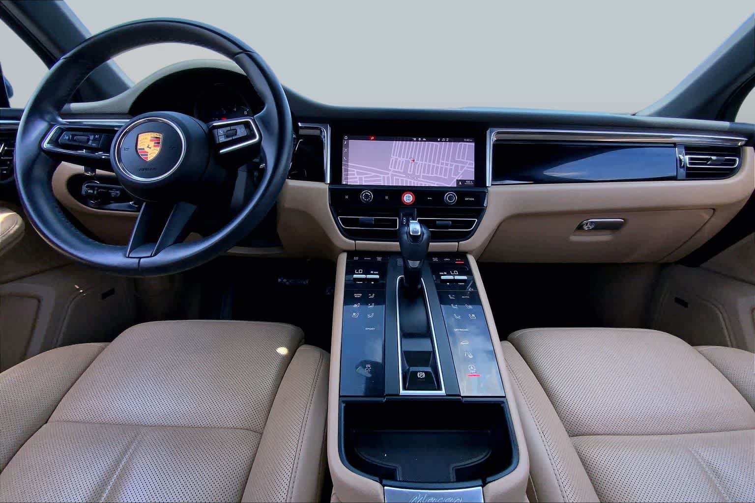 Used 2023 Porsche Macan Turbo AWD/4WD image 20