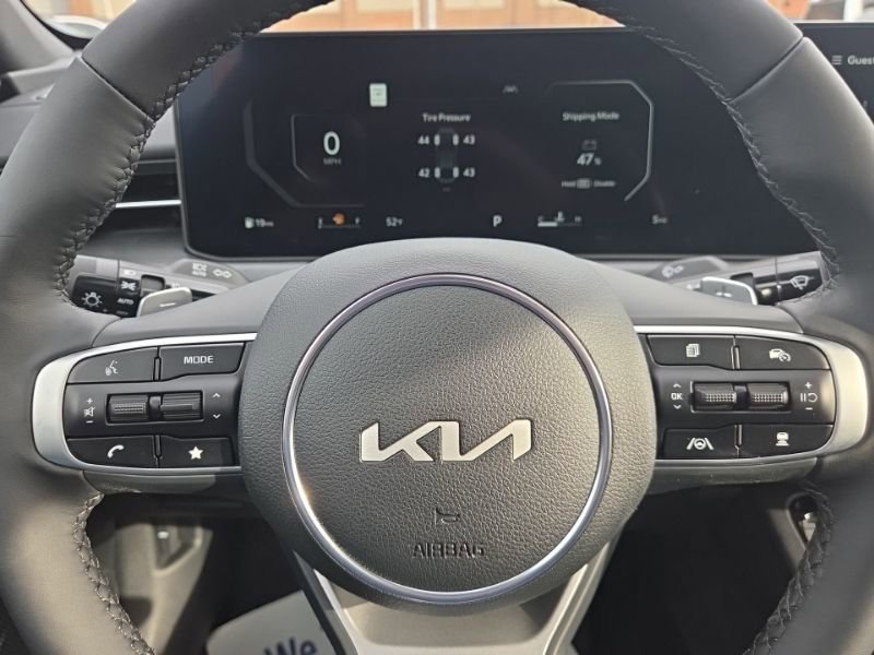 New 2026 Kia K5 GT w/ GT1 Package FWD image 32