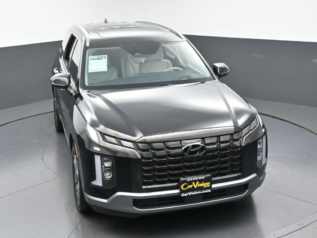 Used 2023 Hyundai Palisade Limited w/ Cargo Package FWD image 46