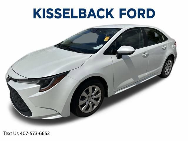 Used 2022 Toyota Corolla LE image 8