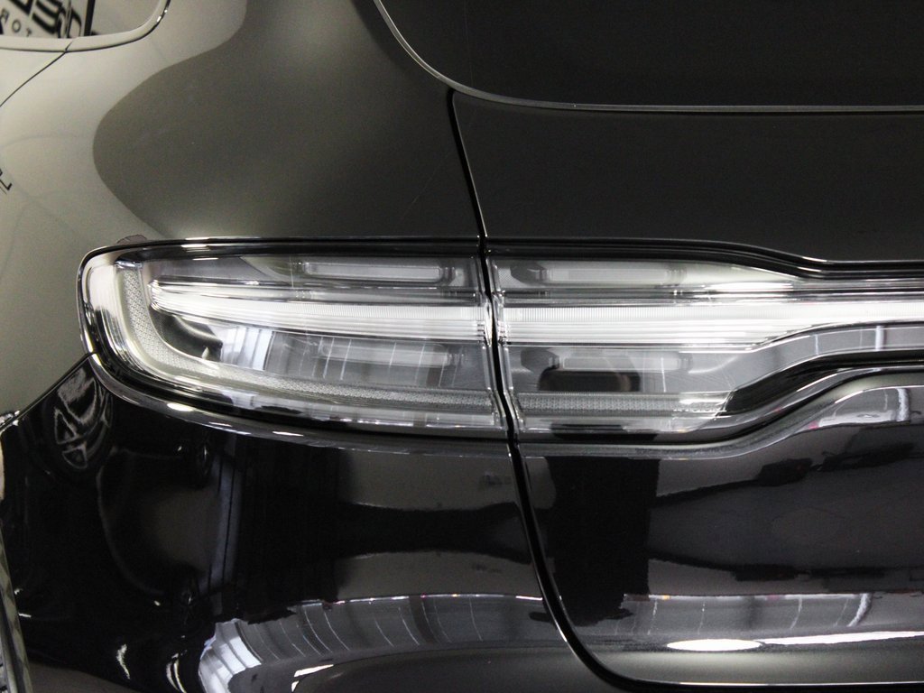New 2026 Porsche Macan image 12