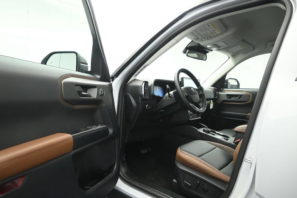 New 2026 Ford Bronco Sport Outer Banks AWD/4WD image 6