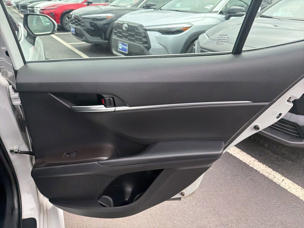Certified 2024 Toyota Camry SE FWD image 11