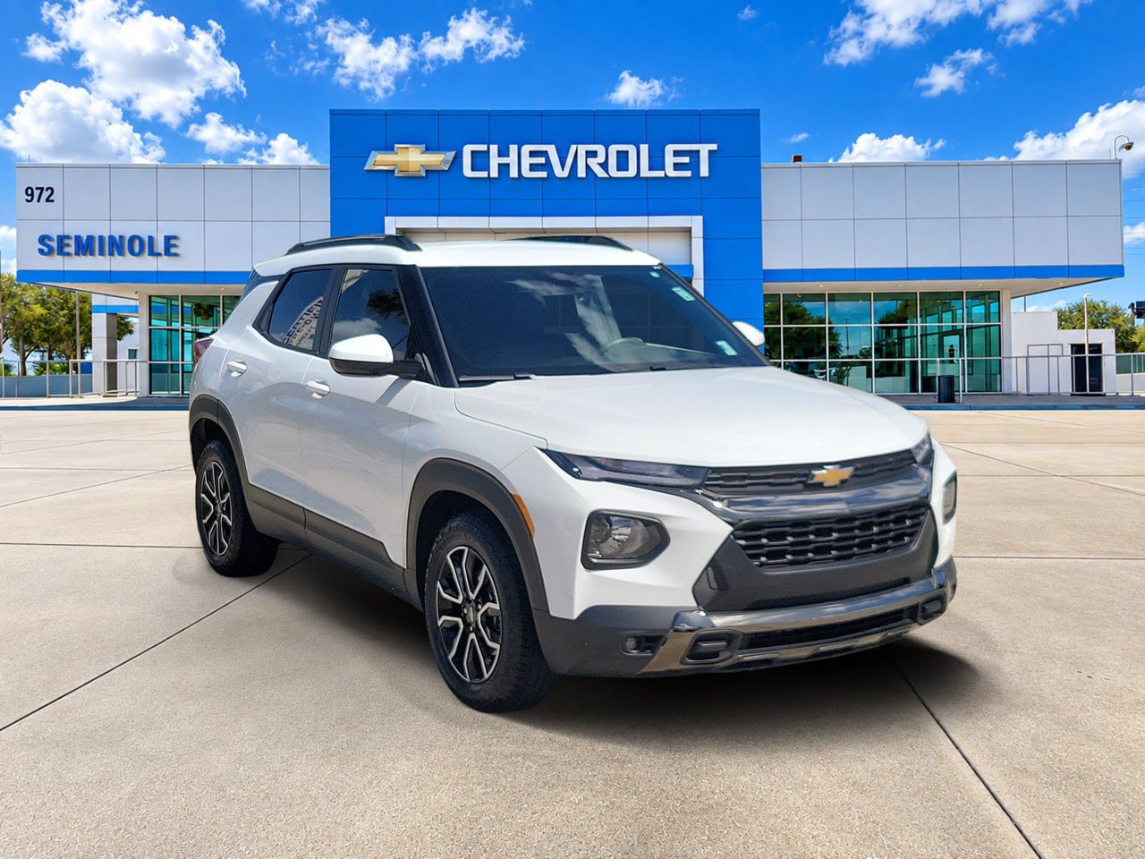 Certified 2023 Chevrolet TrailBlazer ACTIV w/ Convenience Package FWD image 2