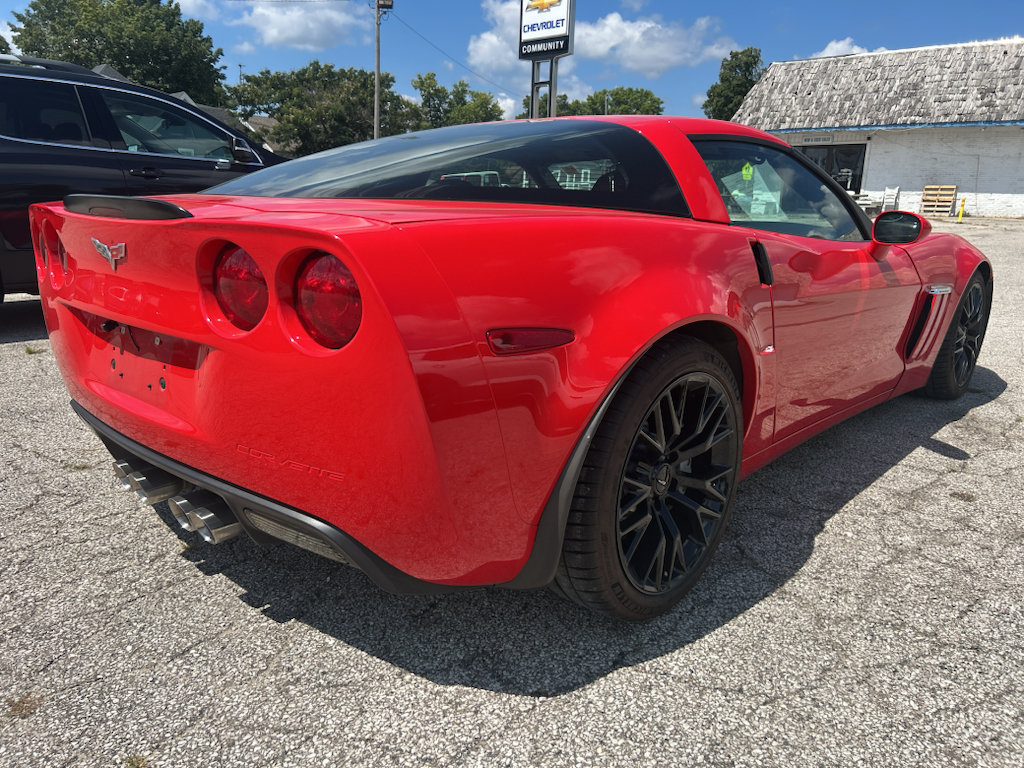Used 2011 Chevrolet Corvette Grand Sport w/ Preferred Equipment Group RWD image 7