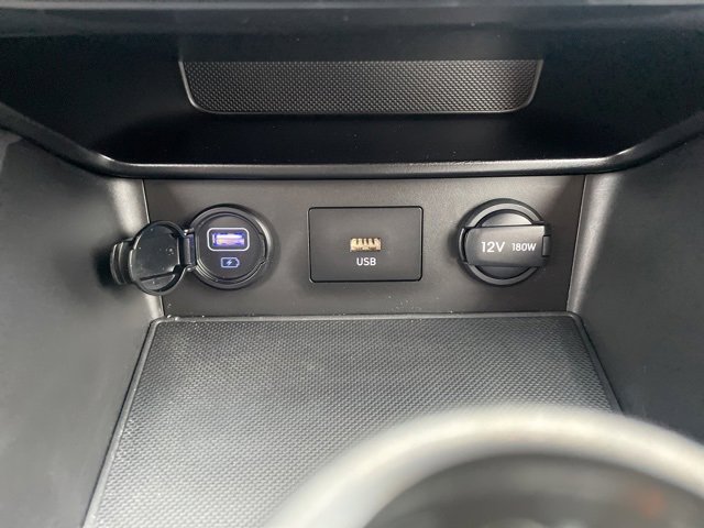 Used 2022 Hyundai Kona SE image 28