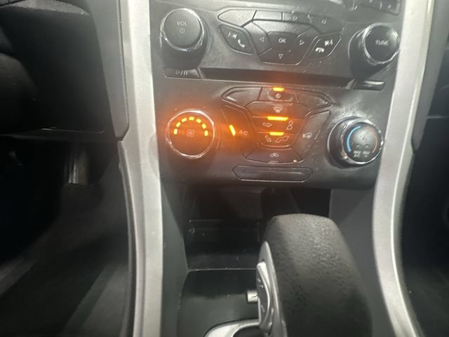 Used 2015 Ford Fusion S FWD image 21
