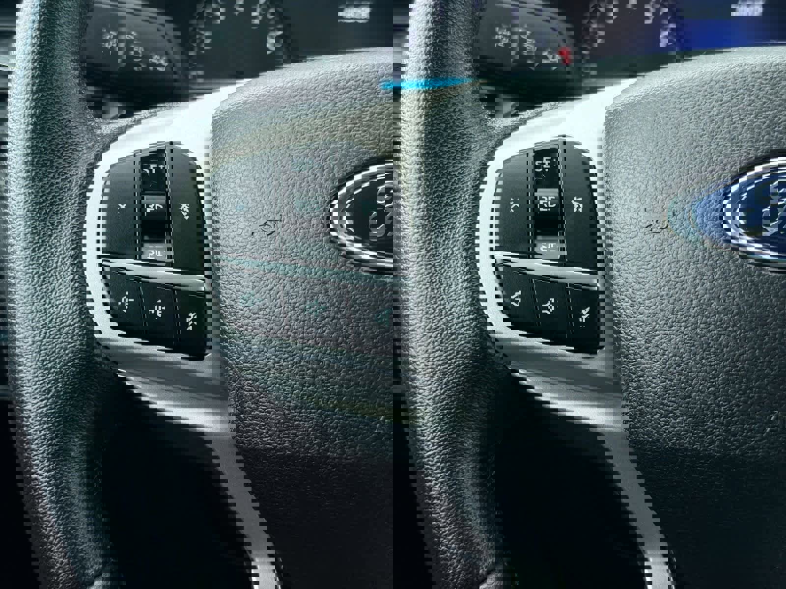 Certified 2022 Ford Explorer XLT image 24