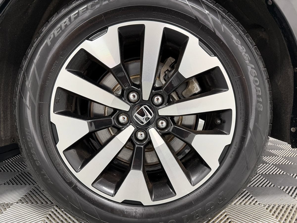 Used 2025 Honda Odyssey EX-L image 33