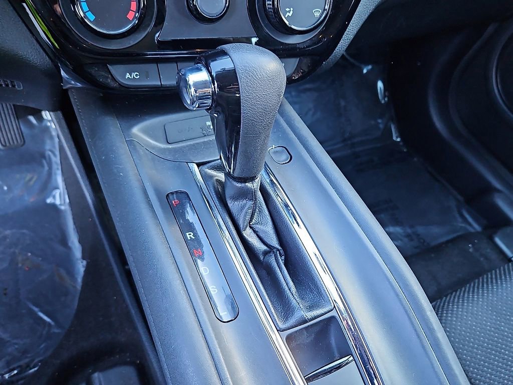 Used 2017 Honda HR-V LX image 15