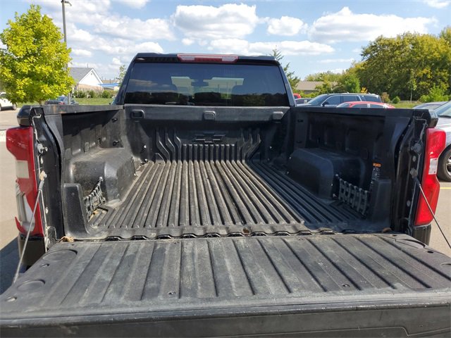 Used 2019 Chevrolet Silverado 1500 Custom w/ Custom Value Package image 8