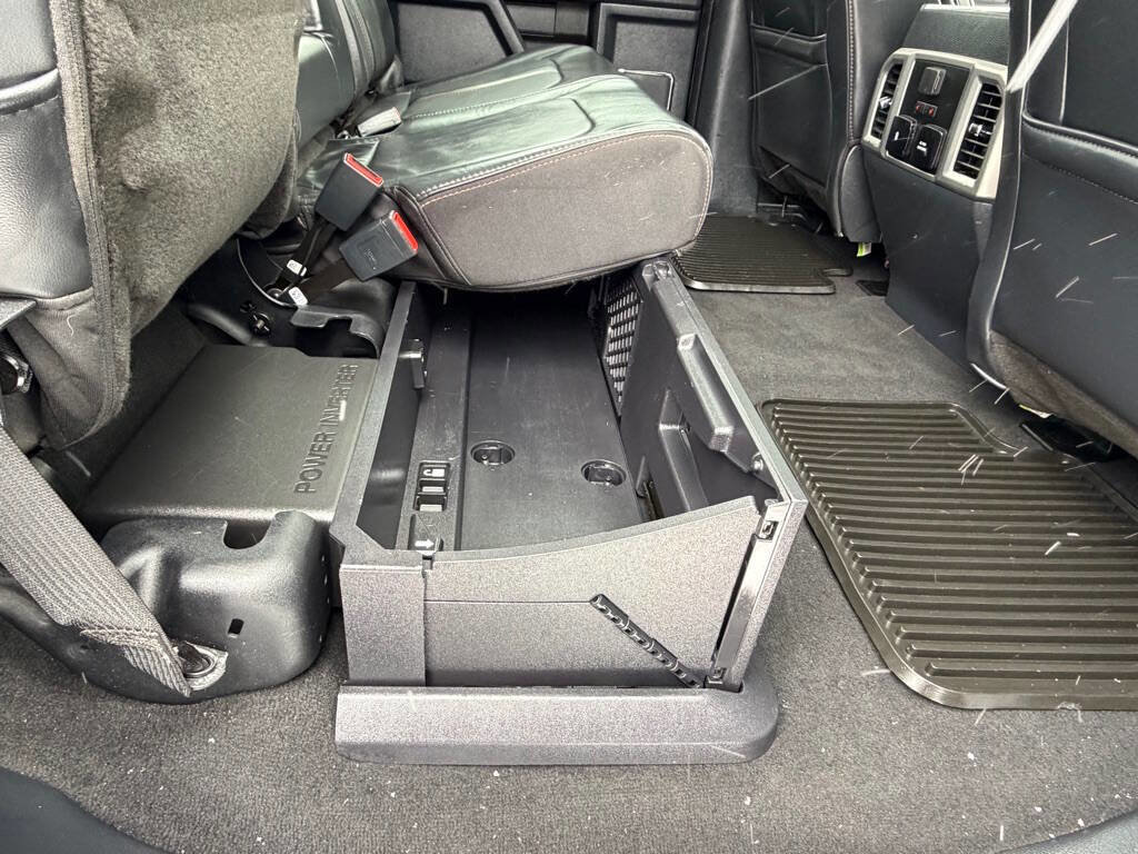 Used 2022 Ford F450 Platinum w/ FX4 Off-Road Package image 61