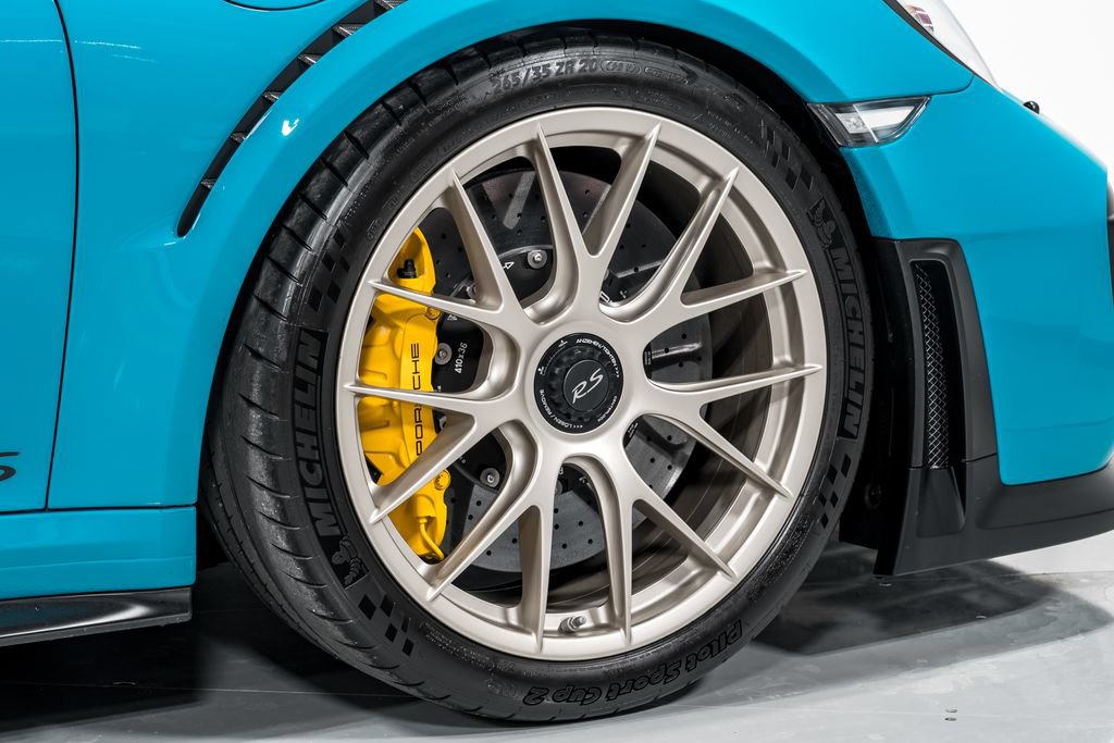 Used 2018 Porsche 911 GT2 RS w/ Weissach Package RWD image 45