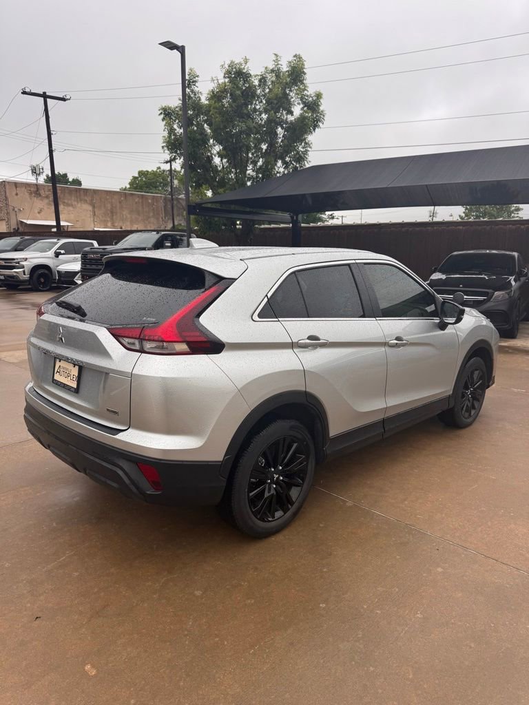 Used 2024 Mitsubishi Eclipse Cross LE AWD/4WD image 8