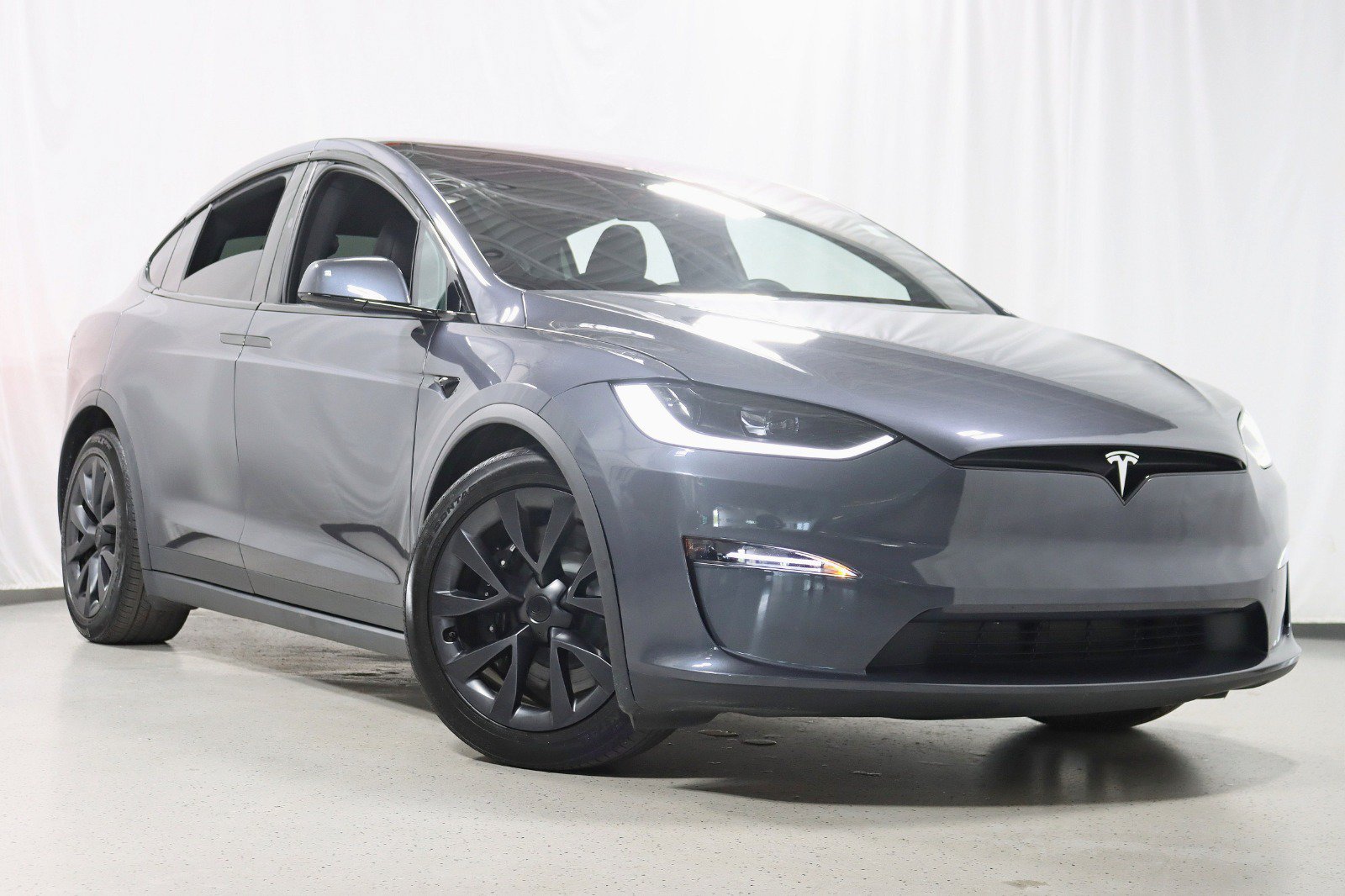 Used 2023 Tesla Model X AWD/4WD image 7