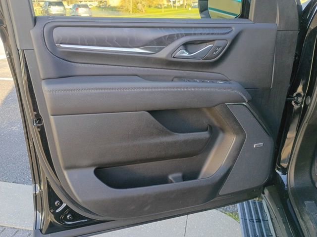 Used 2024 GMC Yukon Denali w/ Advanced Technology Package image 24