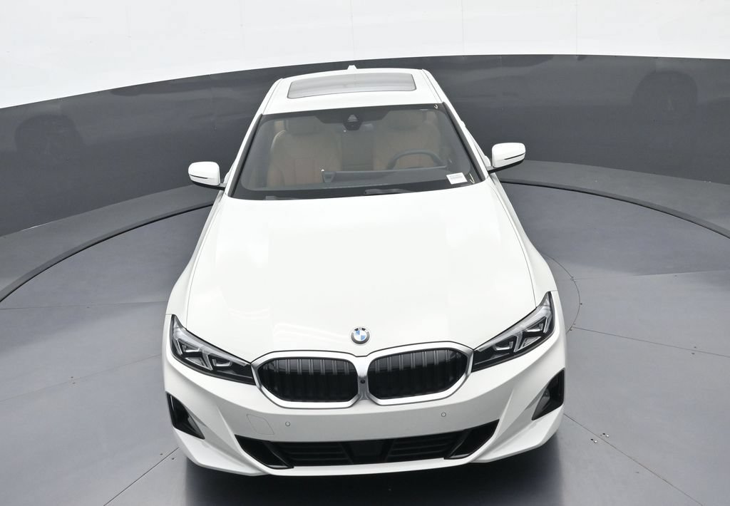 New 2026 BMW 330i xDrive Sedan w/ Convenience Package AWD/4WD image 29