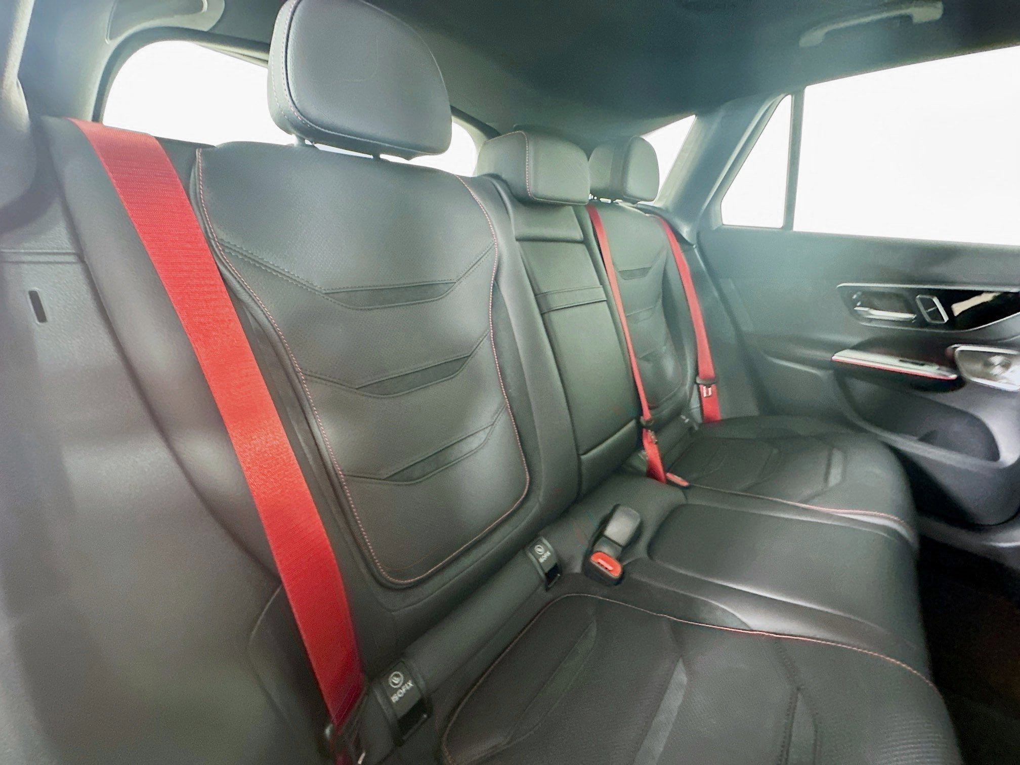 Used 2026 Mercedes-Benz GLC 43 AMG 4MATIC image 37