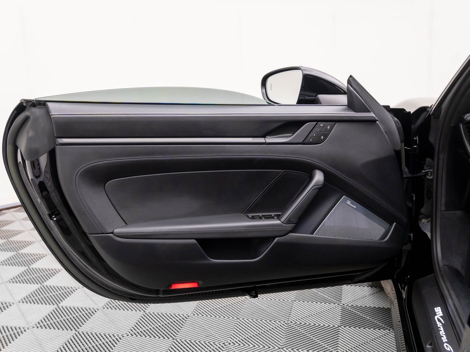 Used 2023 Porsche 911 Carrera GTS image 14