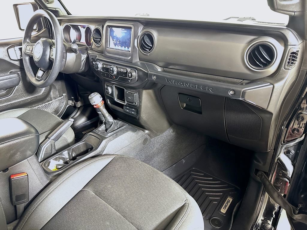 Used 2023 Jeep Wrangler Sport image 25