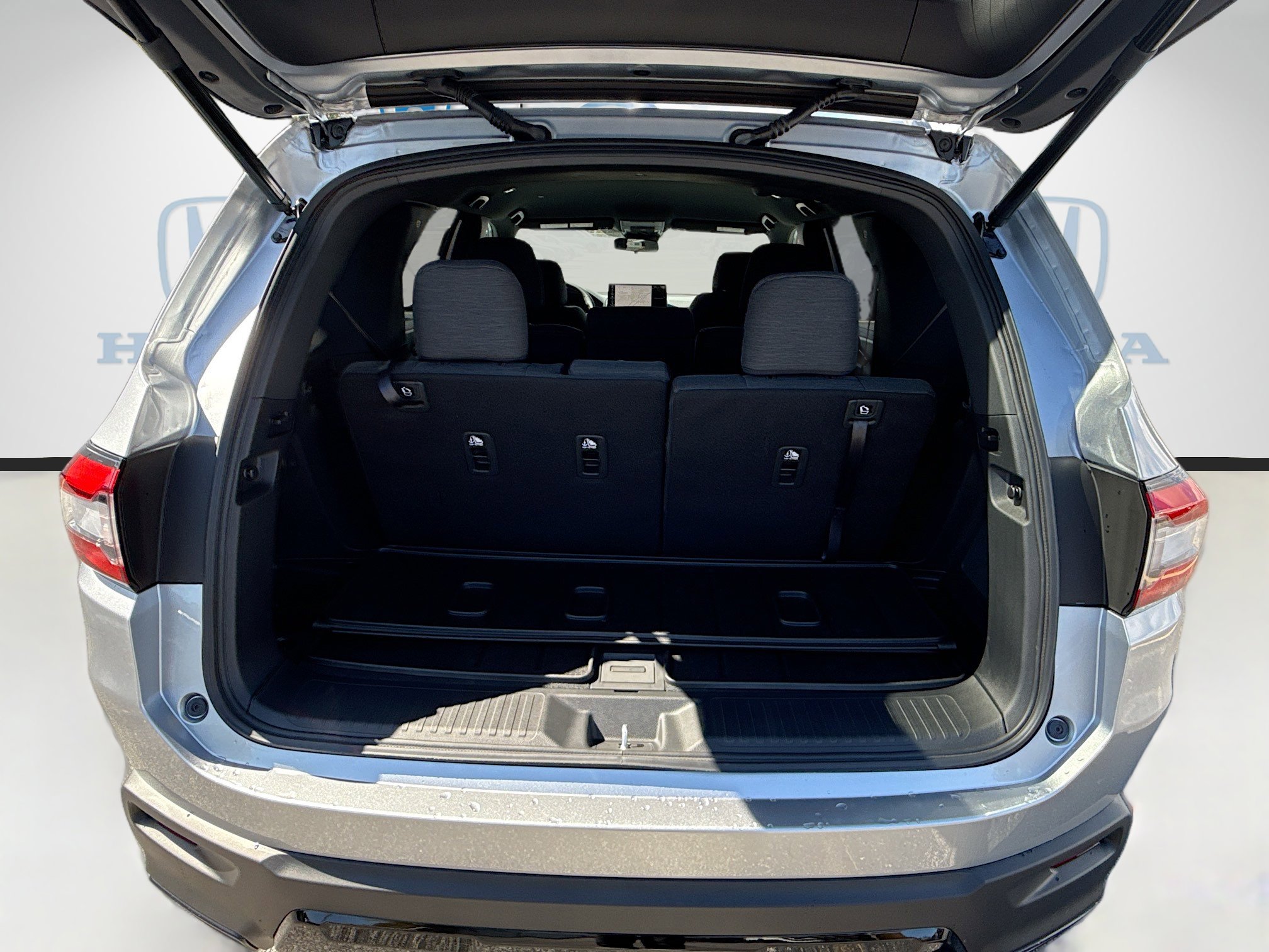 New 2026 Honda Pilot Sport image 22