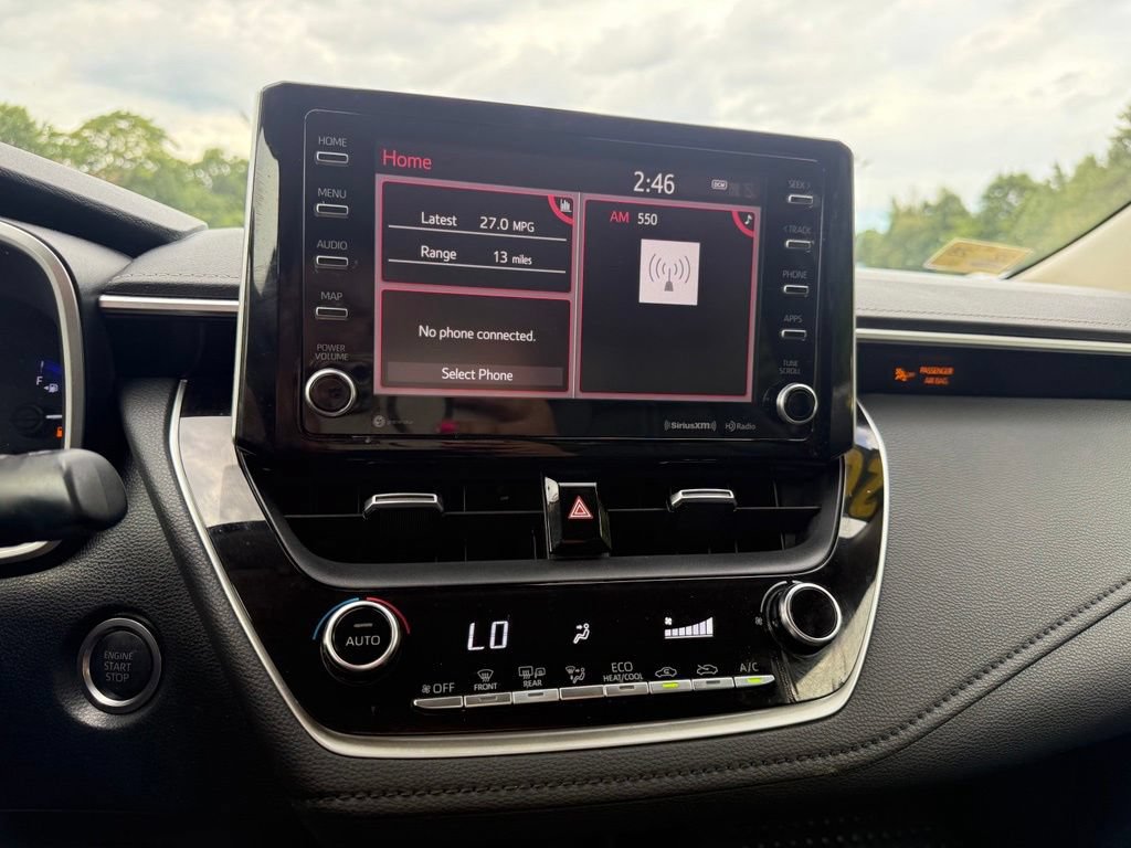Used 2020 Toyota Corolla XLE FWD image 22